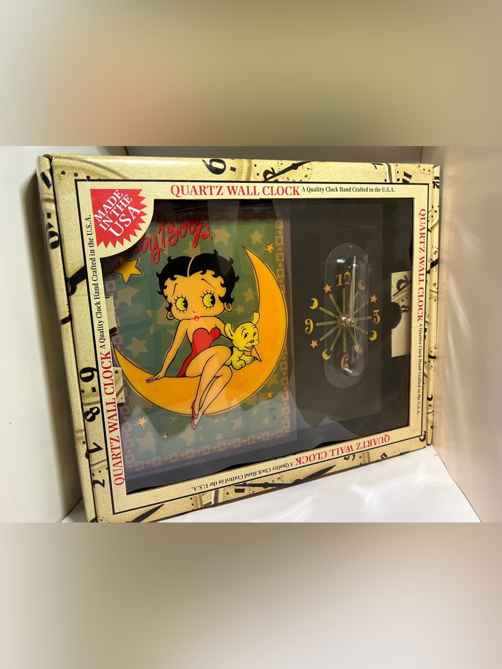 Vintage Betty Boop Yellow Moon Quartz Wall Clock